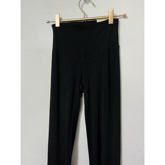 Aerie Offline Super Flare Hi Rise Split Cuff Leggings Size S TALL Retro 90s NWT - Picture 4 of 8